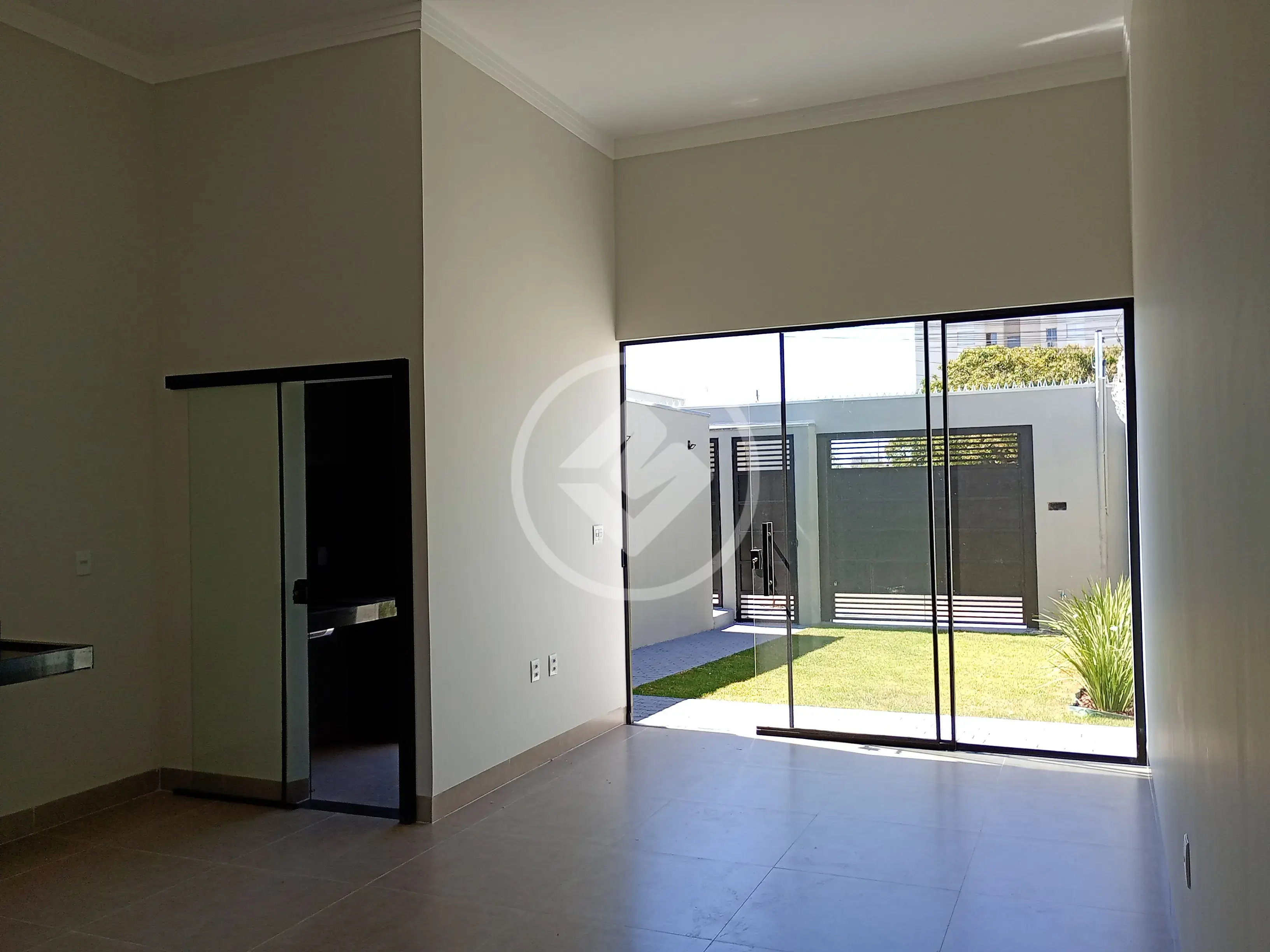 Imagem 1 - Casa em JARDIM HOLANDA, Uberlândia - MG