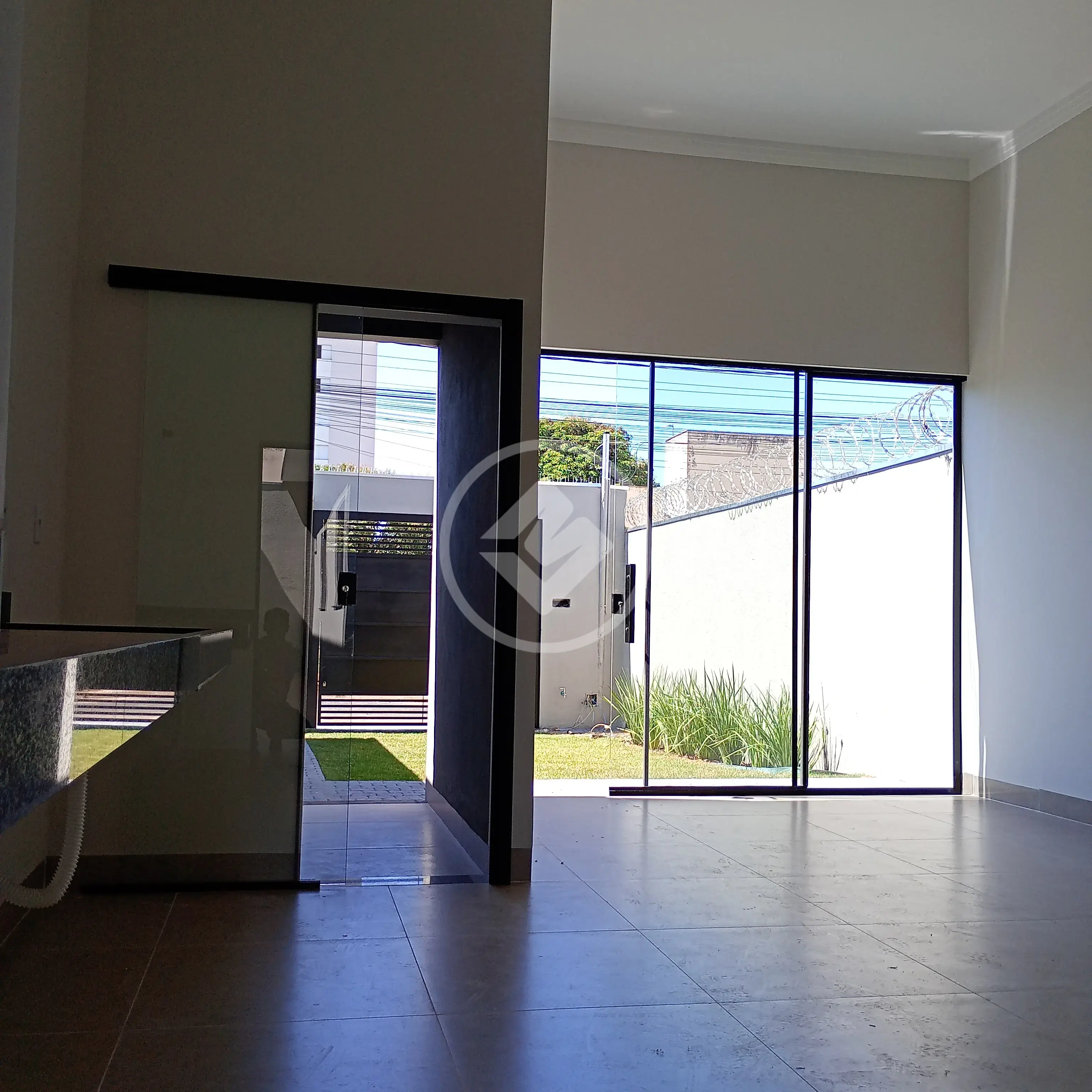 Image 2 - Casa em JARDIM HOLANDA, Uberlândia - MG