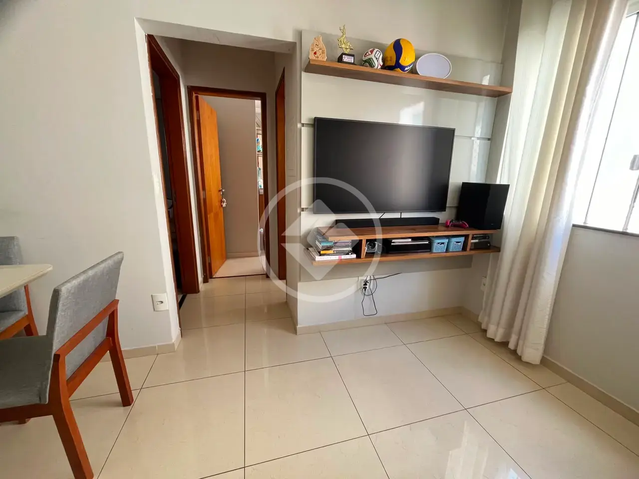Image 2 - Apartamento em JARDIM HOLANDA, Uberlândia - MG