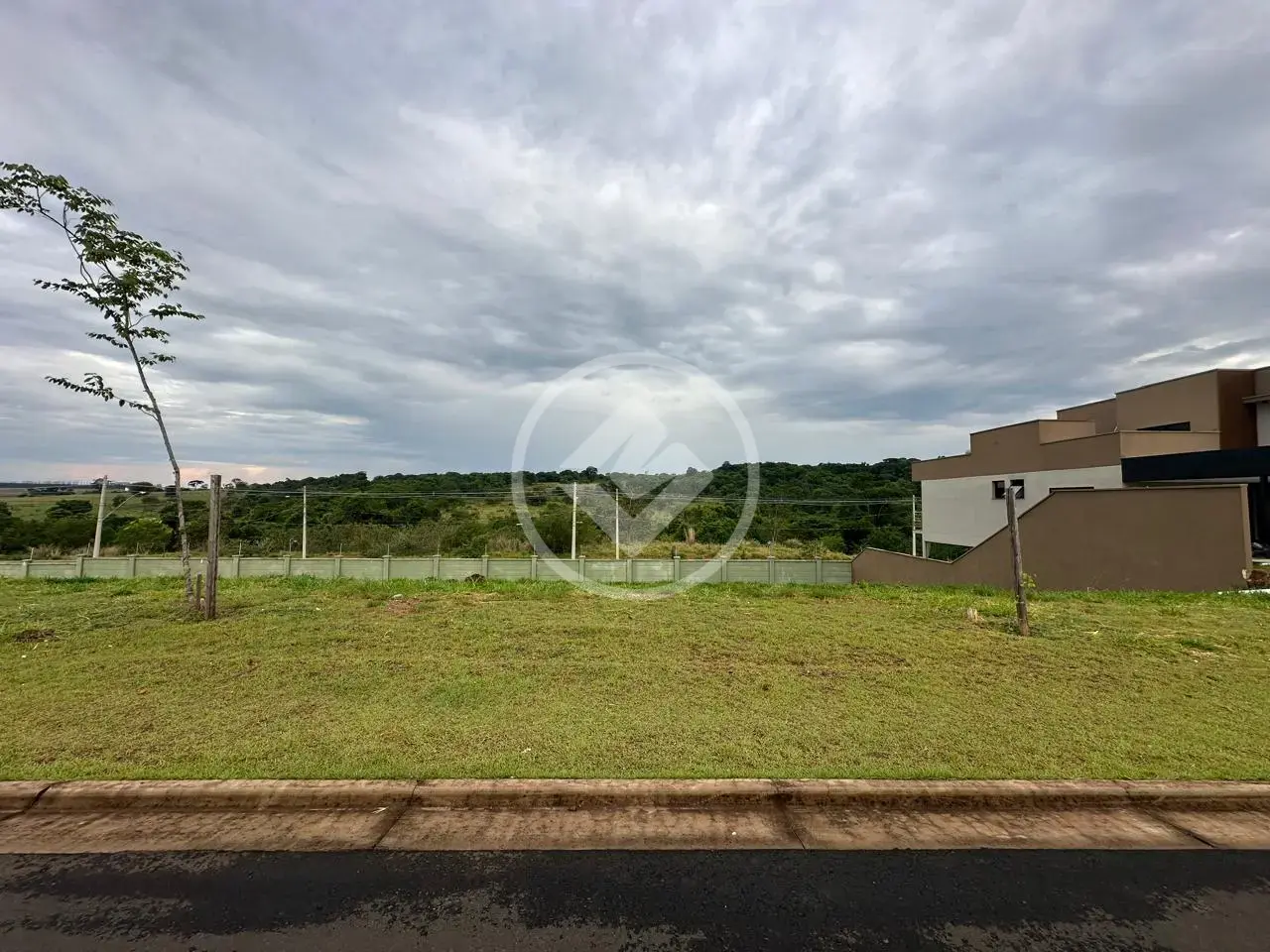 Image 2 - Terreno Condomínio em GRANJA MARILEUSA, Uberlândia - MG