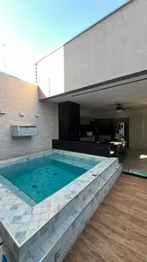 Sobrado Minas Gerais, Uberlândia - MG — foto 1