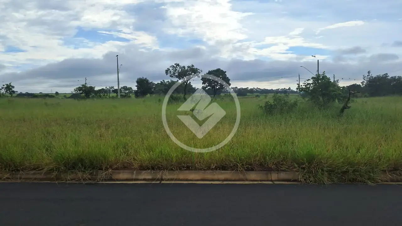 Imagem 1 - Terreno em Laranjeiras, Uberlândia - MG