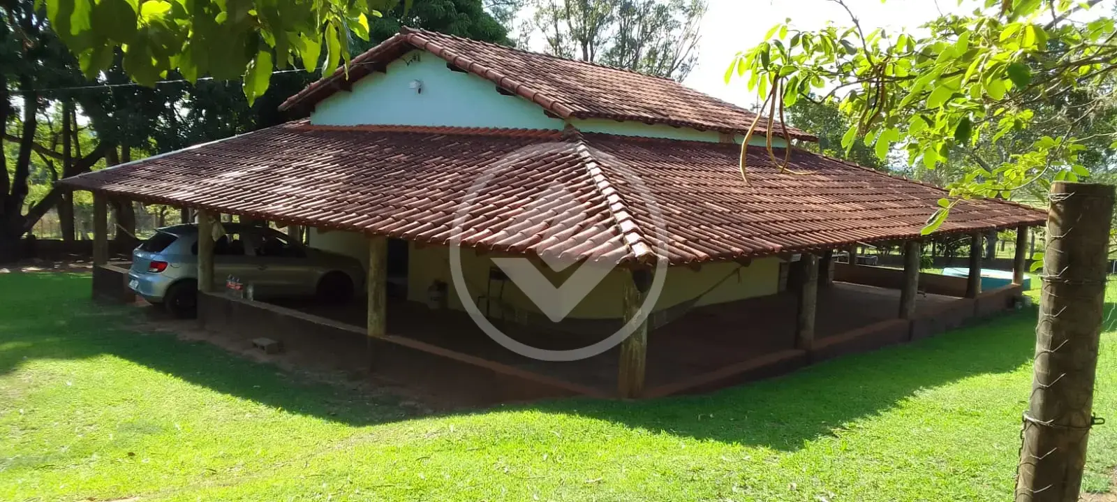 Imagem 1 - Chácara em Área Rural de Uberlândia, Uberlândia - MG