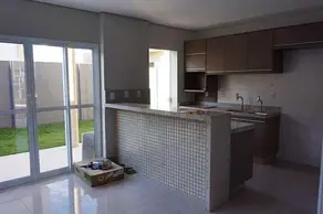 Sobrado Em Condomínio GRANJA MARILEUSA, Uberlândia - MG — foto 2
