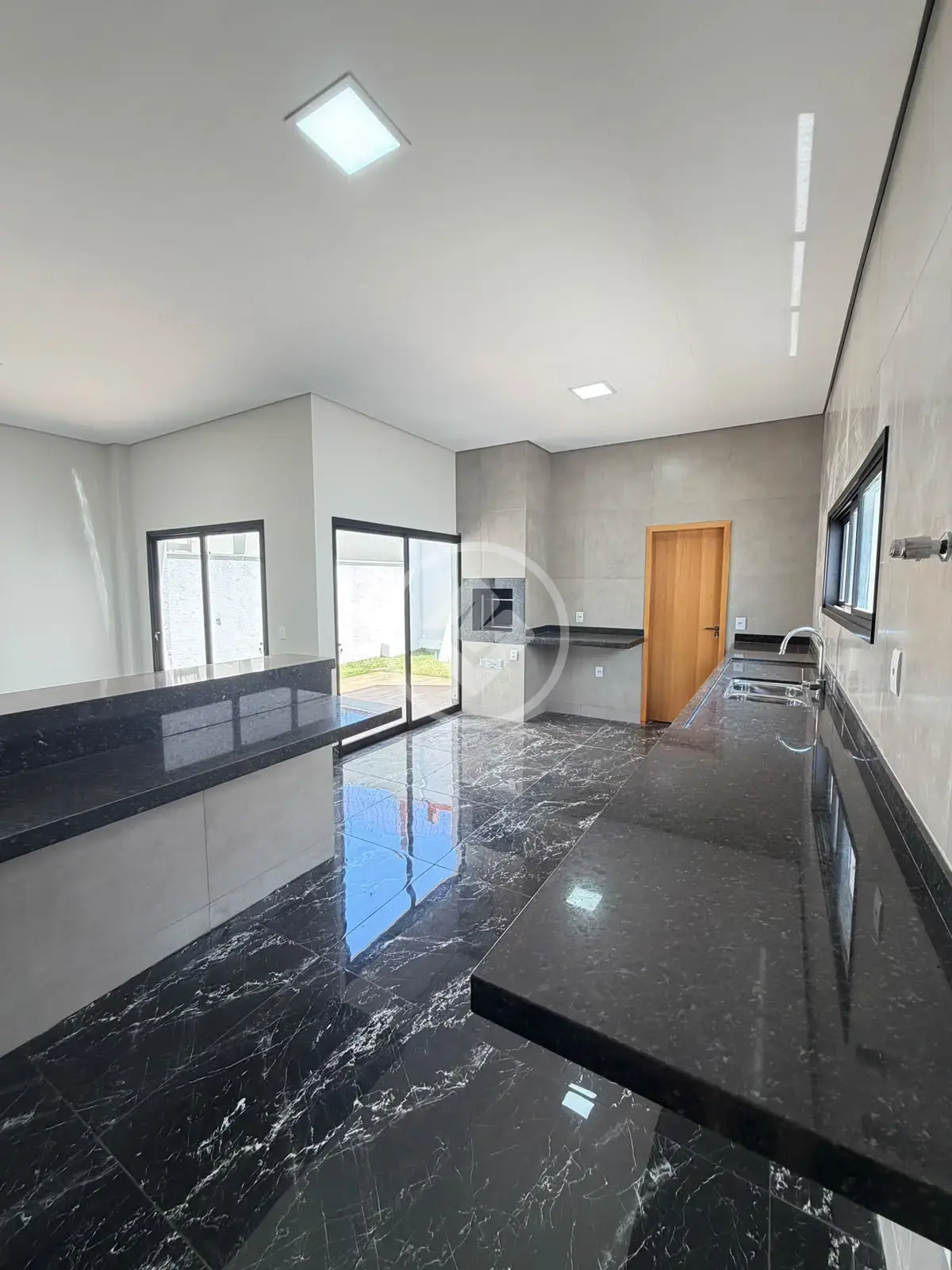 Image 2 - Casa Condomínio em GRANJA MARILEUSA, Uberlândia - MG