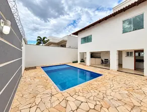Sobrado Jardim Inconfidência, Uberlândia - MG — foto 1