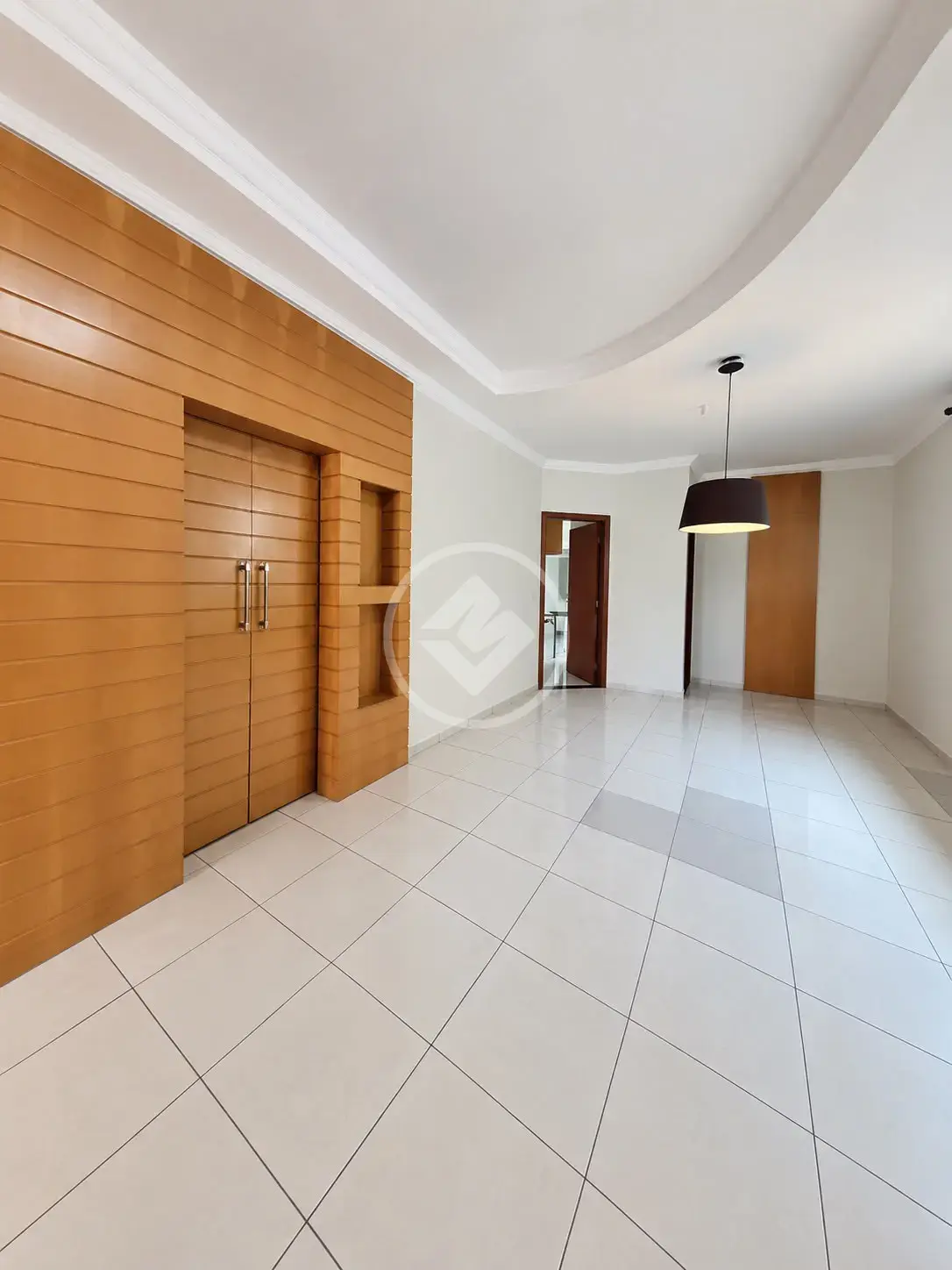 Image 2 - Sobrado em Jardim Inconfidência, Uberlândia - MG