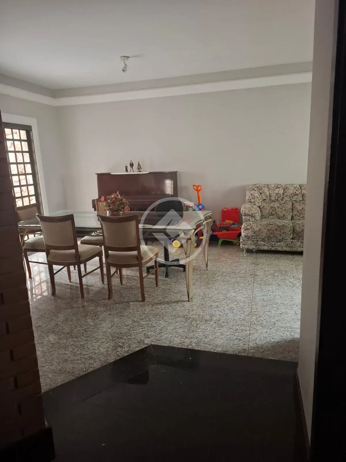 Image 2 - Casa em Marta Helena, Uberlândia - MG