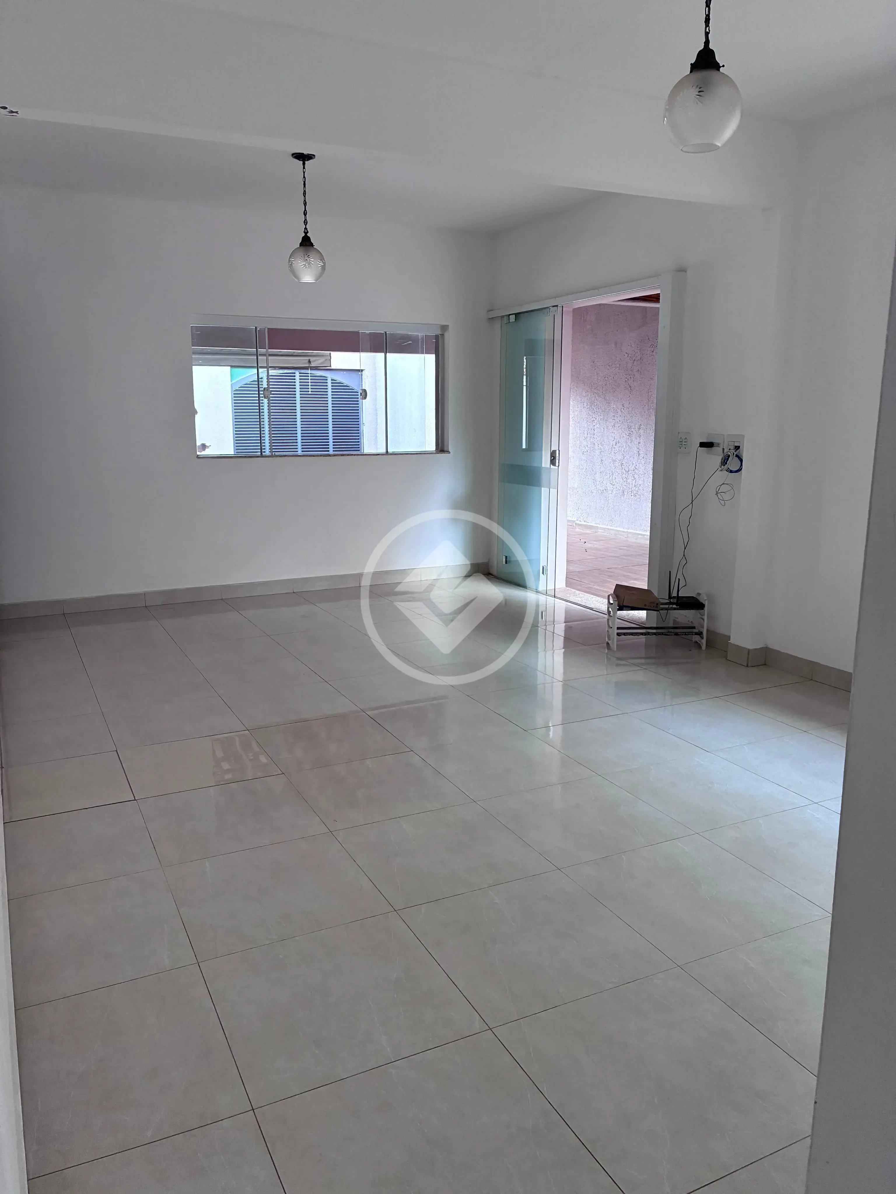 Imagem 1 - Casa em Lidice, Uberlândia - MG