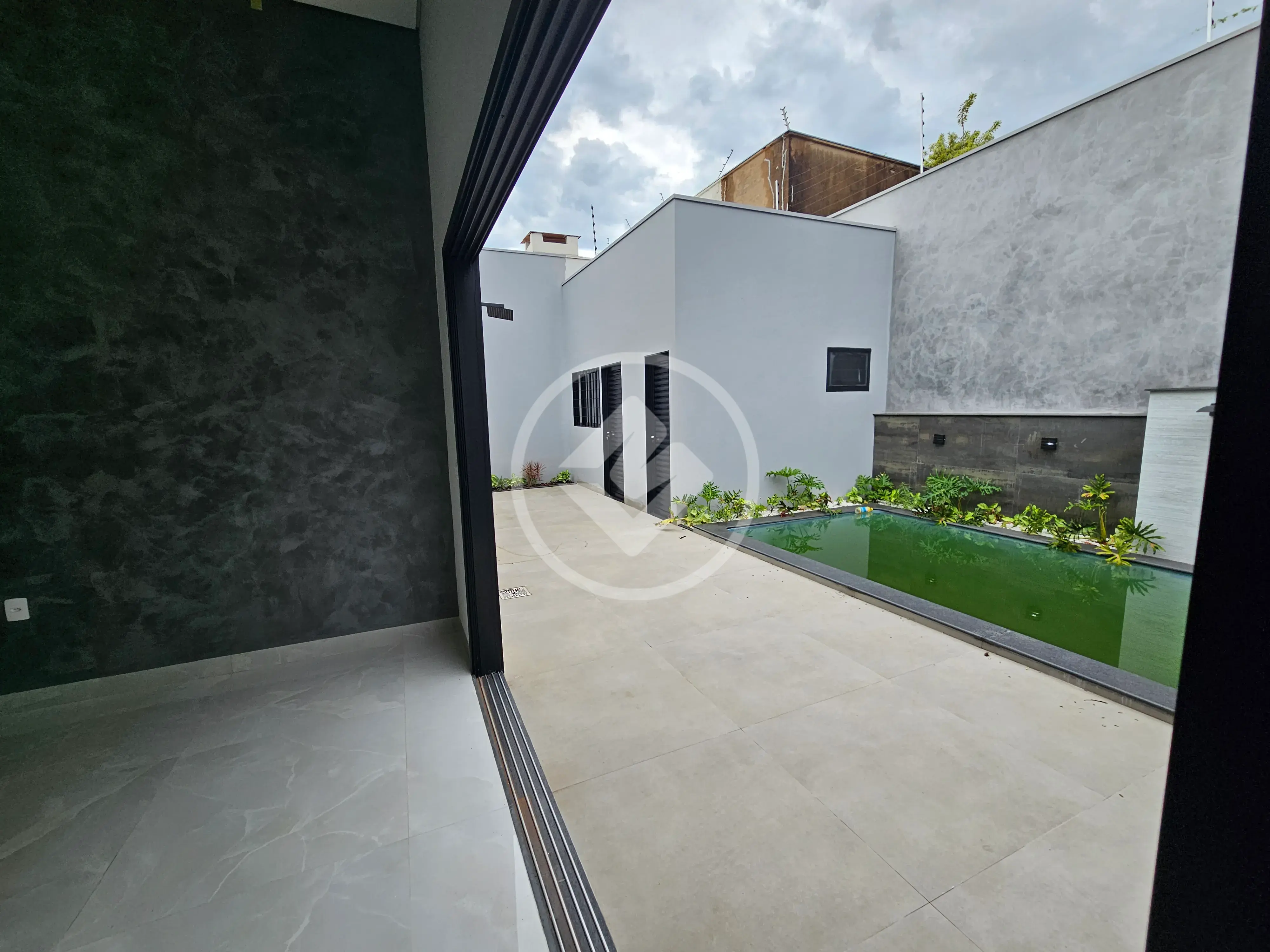 Image 2 - Casa em Bosque, Araguari - MG