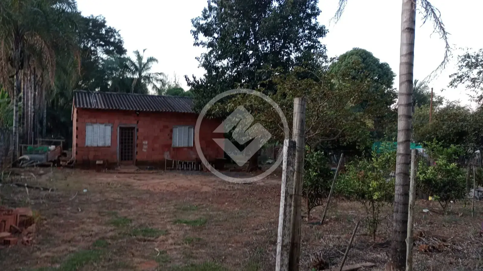 Image 2 - Chácara em Jardim das Palmeiras, Uberlândia - MG