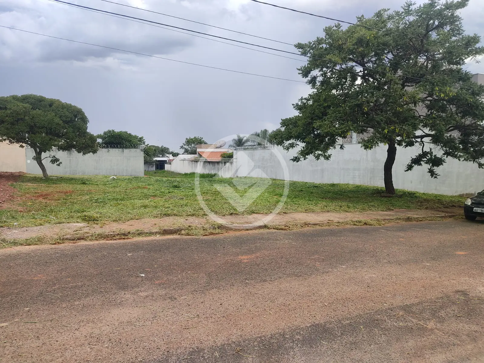 Imagem 1 - Terreno em Jardim Karaíba, Uberlândia - MG