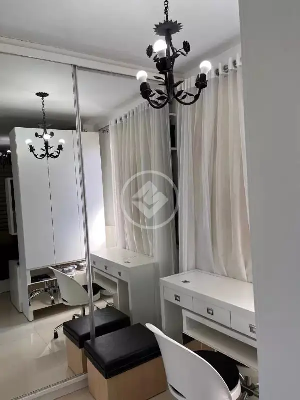 Sobrado Em Condomínio Jardim Karaíba, Uberlândia - MG — foto 2