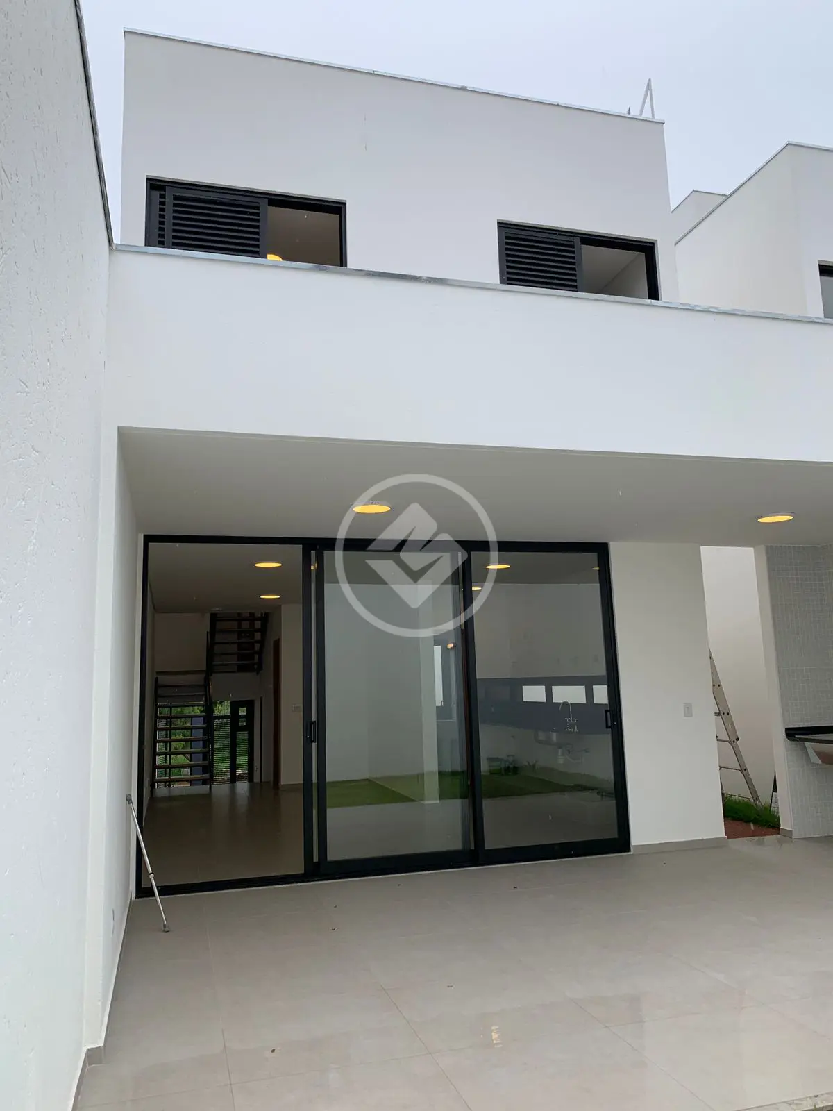 Imagem 6 - Sobrado em Jardim Karaíba, Uberlândia - MG
