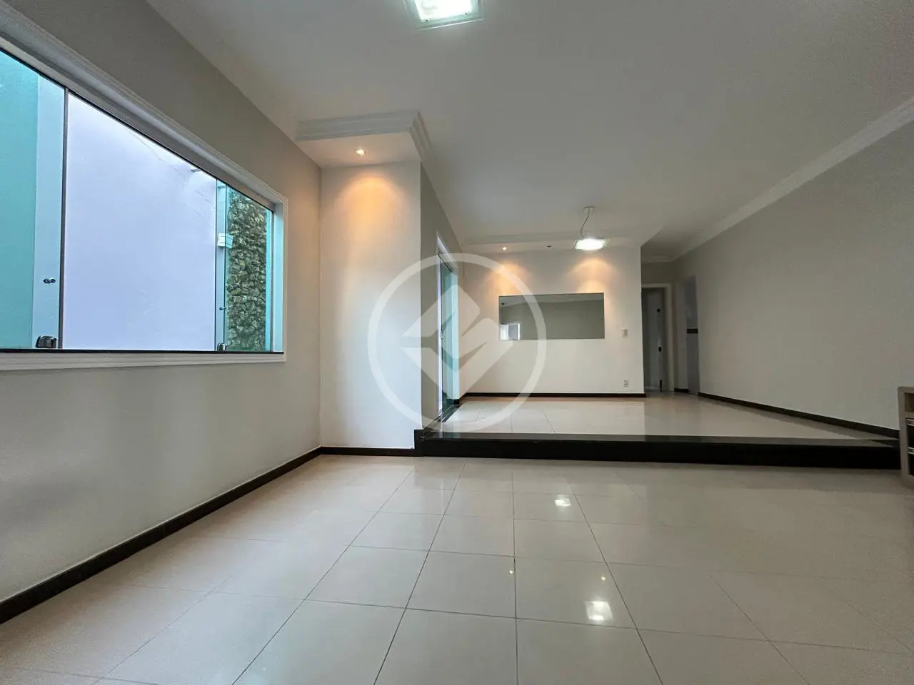 Imagem 4 - Casa em CIDADE JARDIM, Uberlândia - MG