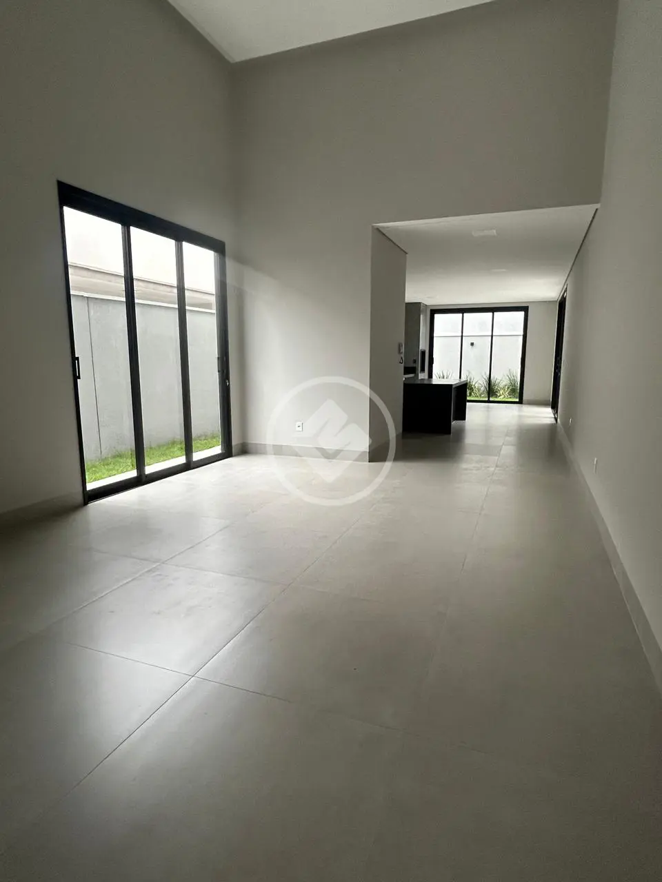 Casa Condomínio Laranjeiras, Uberlândia - MG — foto 1