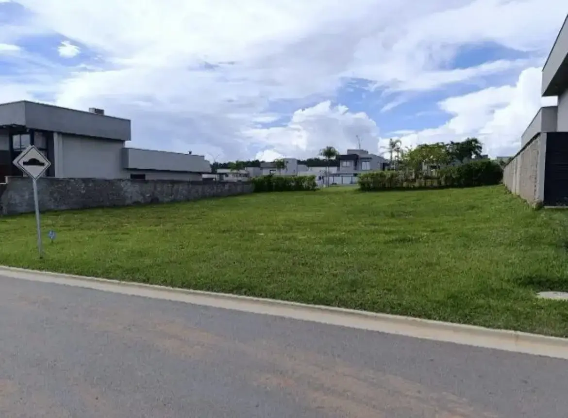 Imagem 1 - Terreno Condomínio em Vila São João, Goiânia - GO