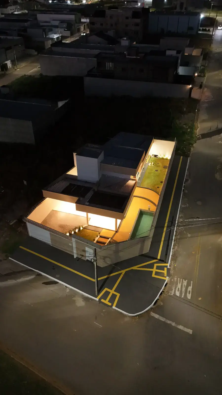 Image 9 - Casa em Setor Tres Marias, Goiânia - GO