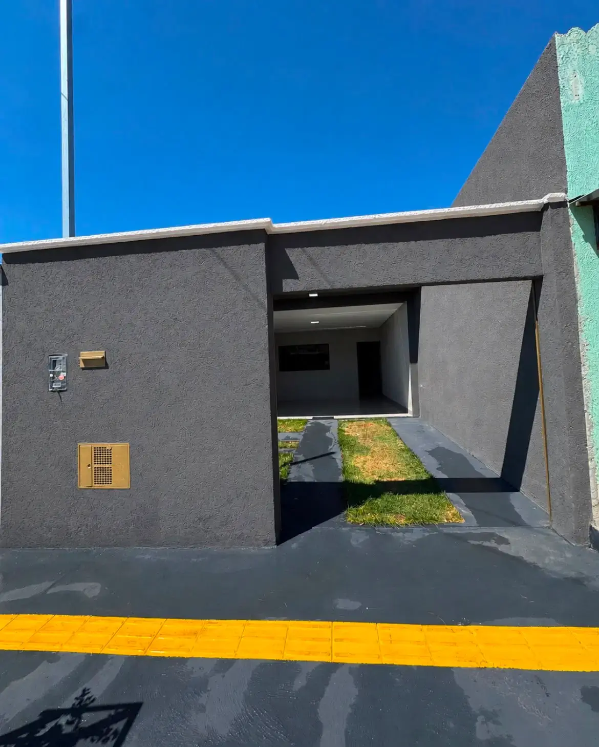 Image 2 - Casa em Residencial Santa Fé, Goiânia - GO