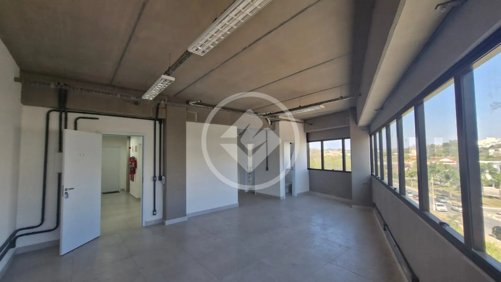 Sala Comercial Santa Rosa, Vinhedo - SP — foto 1