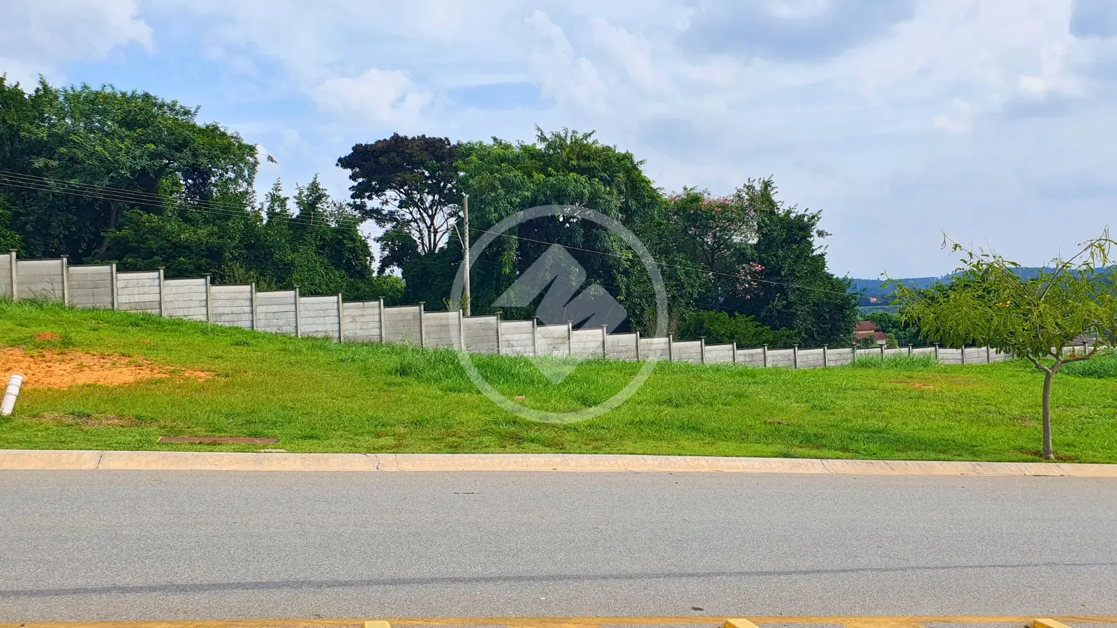 Imagem 1 - Terreno Condomínio em Santa Cândida, Vinhedo - SP