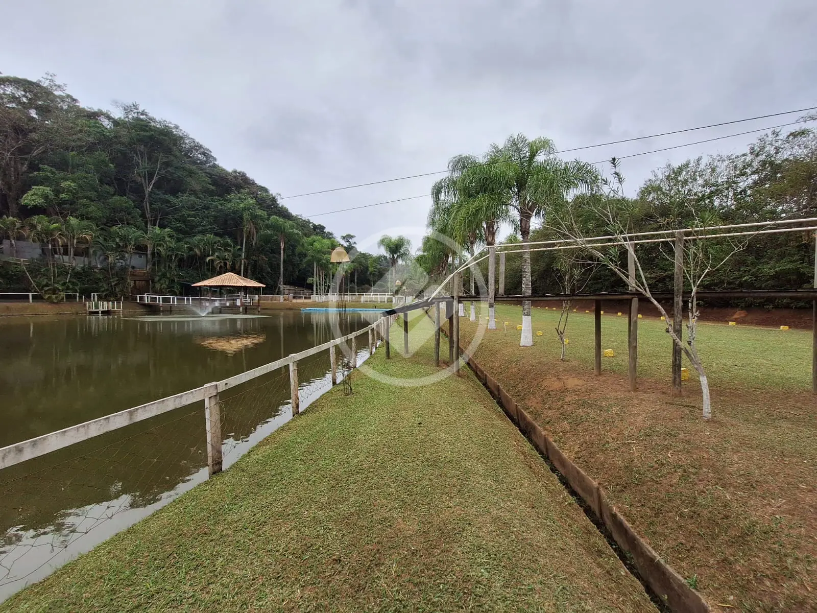 Imagem 6 - Sítio em Chácaras Alpina, Valinhos - SP