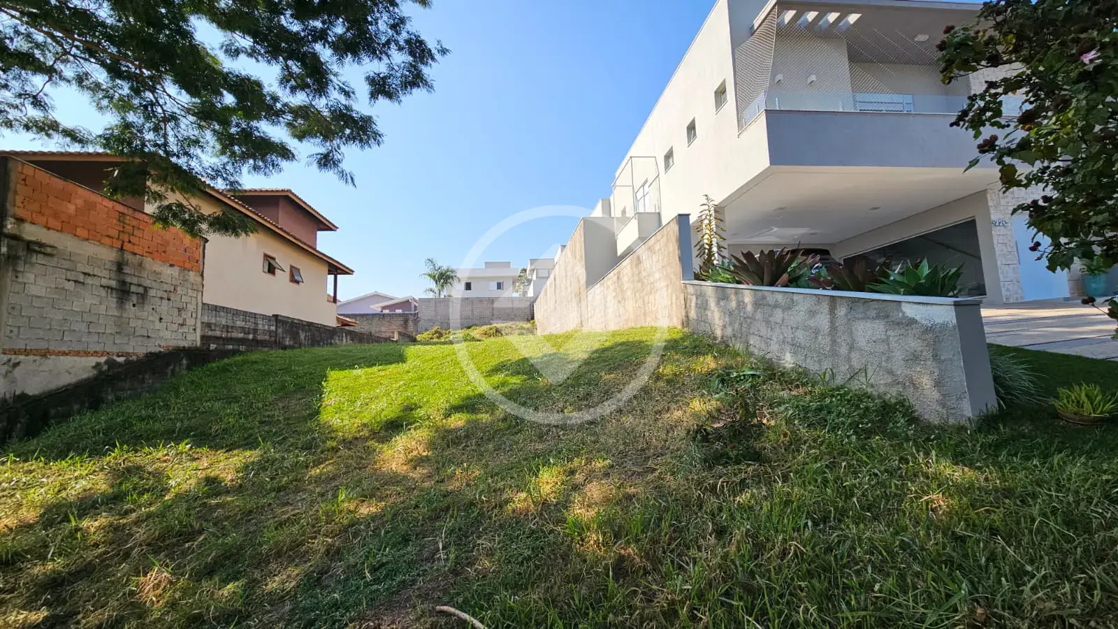 Imagem 1 - Terreno Condomínio em Pinheirinho, Vinhedo - SP