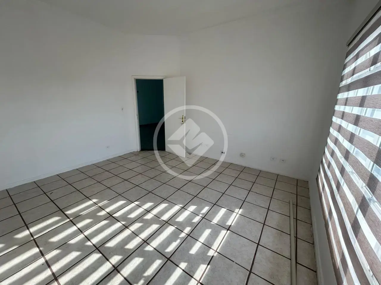 Image 2 - Sala Comercial em Centro, Vinhedo - SP