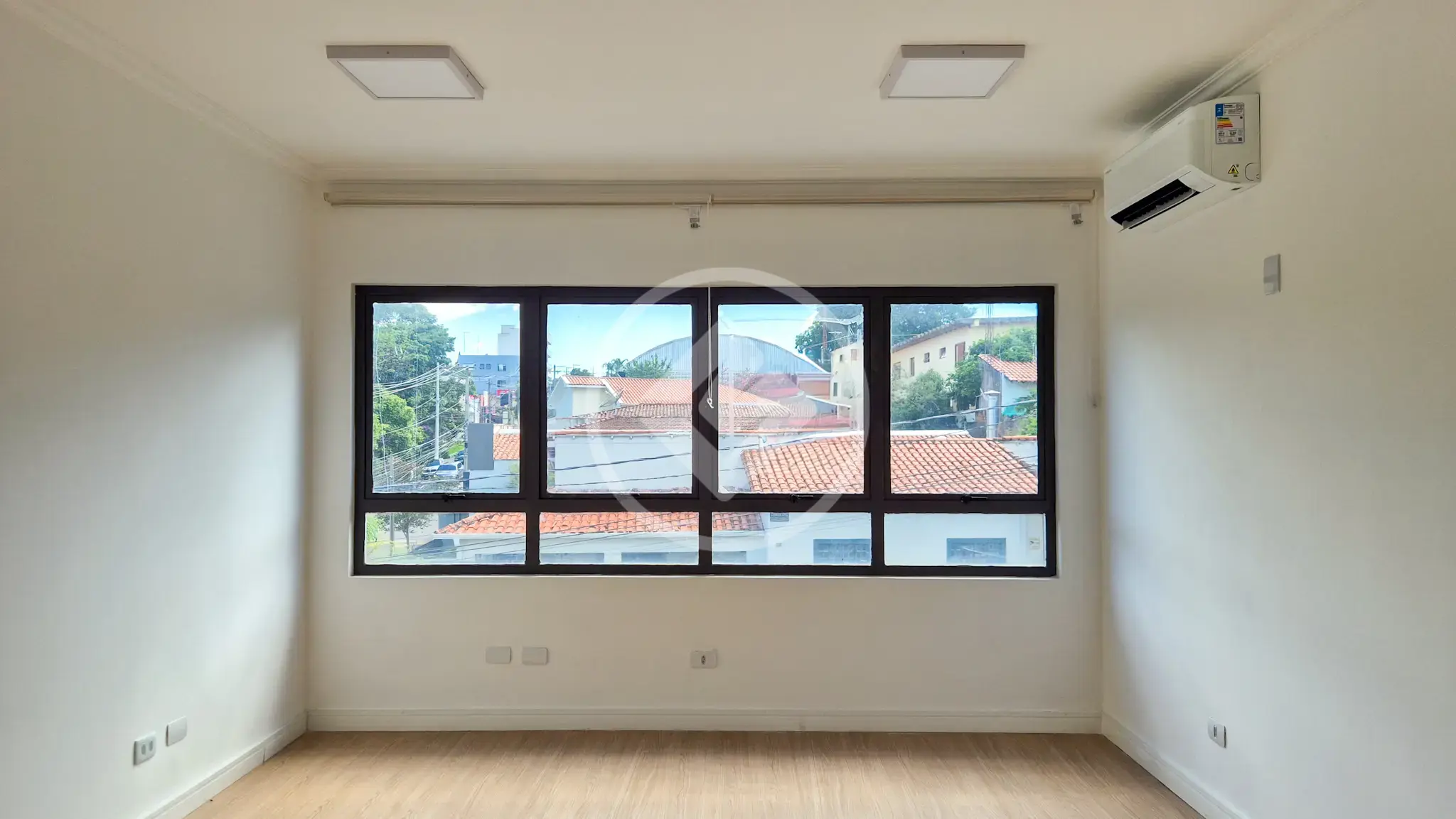 Imagem 1 - Sala Comercial em Centro, Vinhedo - SP