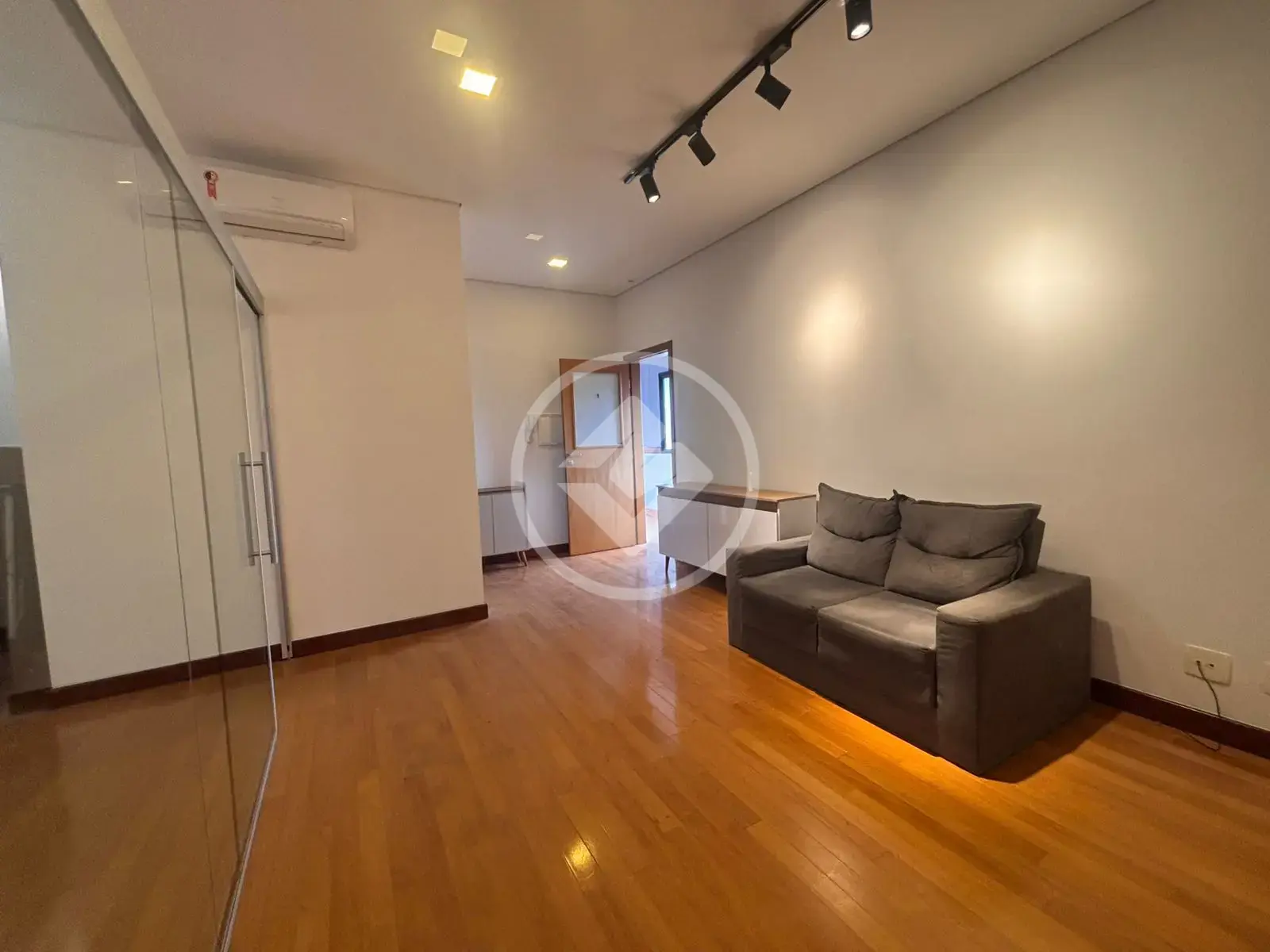 Image 2 - Sala Comercial em Pinheirinho, Vinhedo - SP