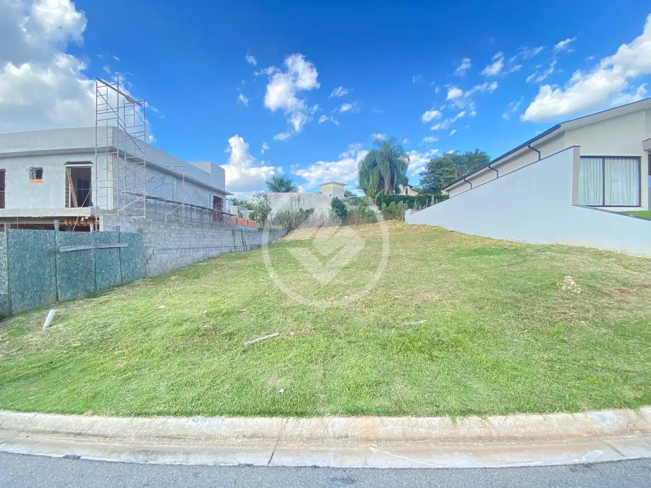 Imagem 1 - Terreno Condomínio em Santa Cândida, Vinhedo - SP