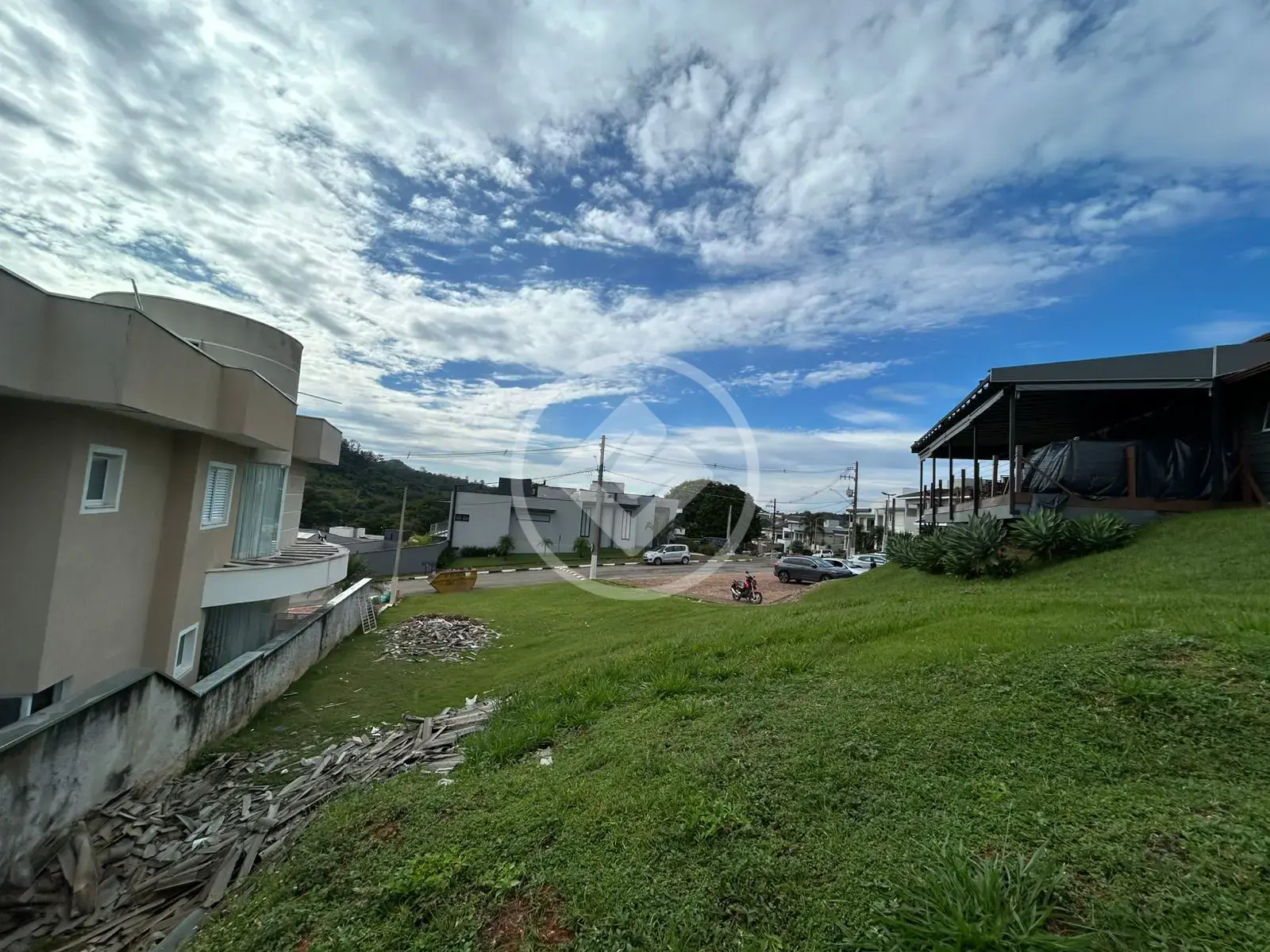 Imagem 2 - Terreno Condomínio em Parque das Videiras, Louveira - SP