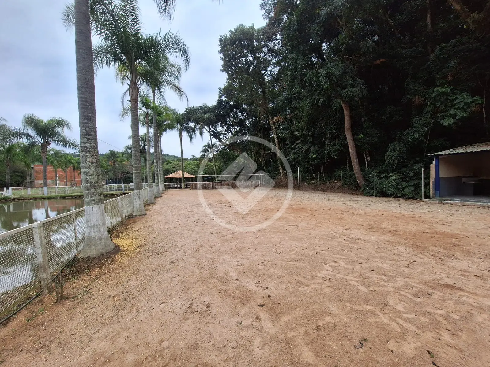 Imagem 4 - Sítio em Chácaras Alpina, Valinhos - SP