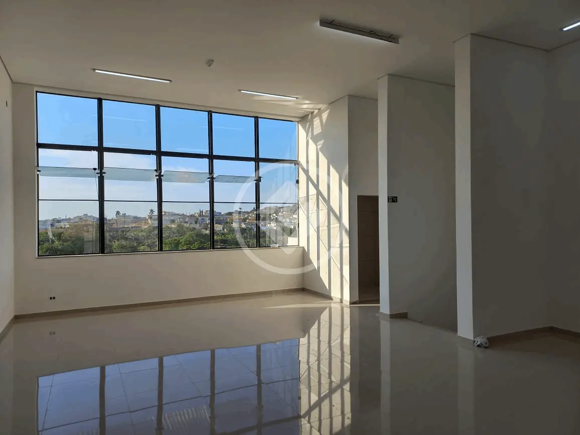 Image 17 - Prédio em Centro, Vinhedo - SP