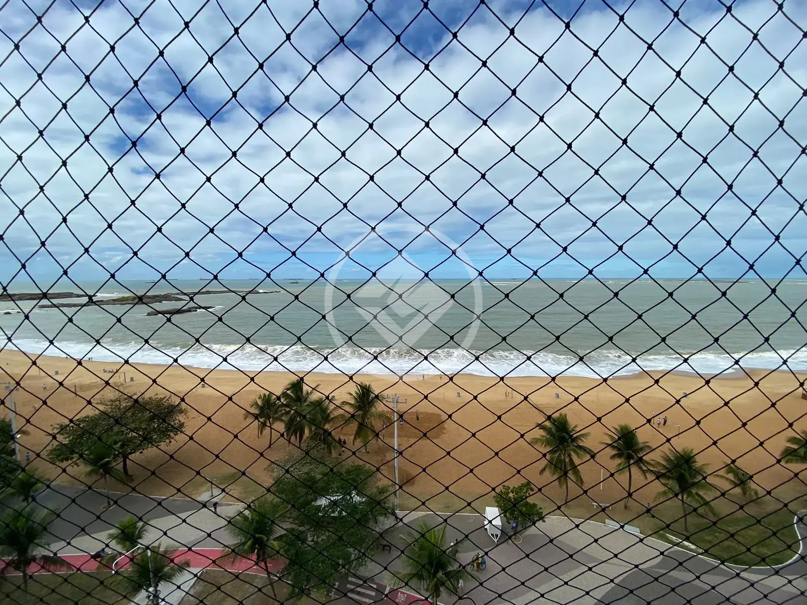 Frente mar no Parque das Castanheiras