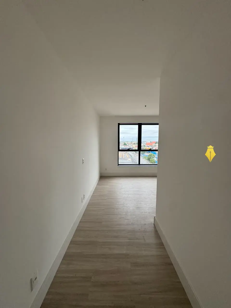 Miniatura 12