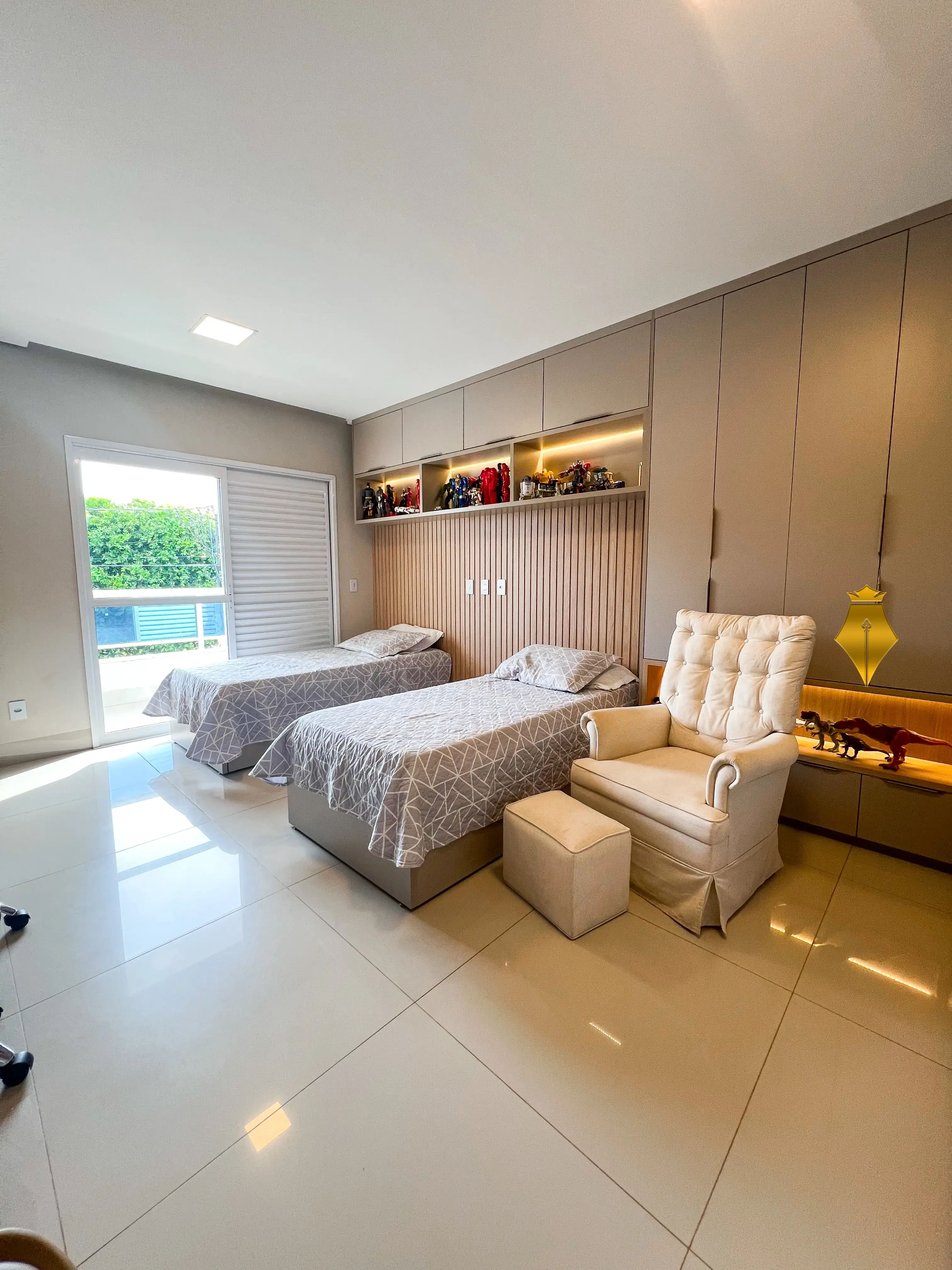 Miniatura 11