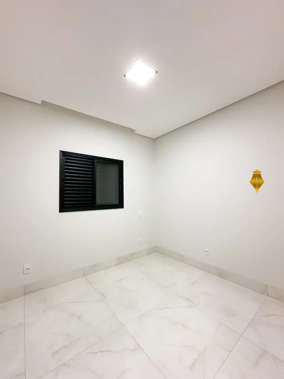 Miniatura 10