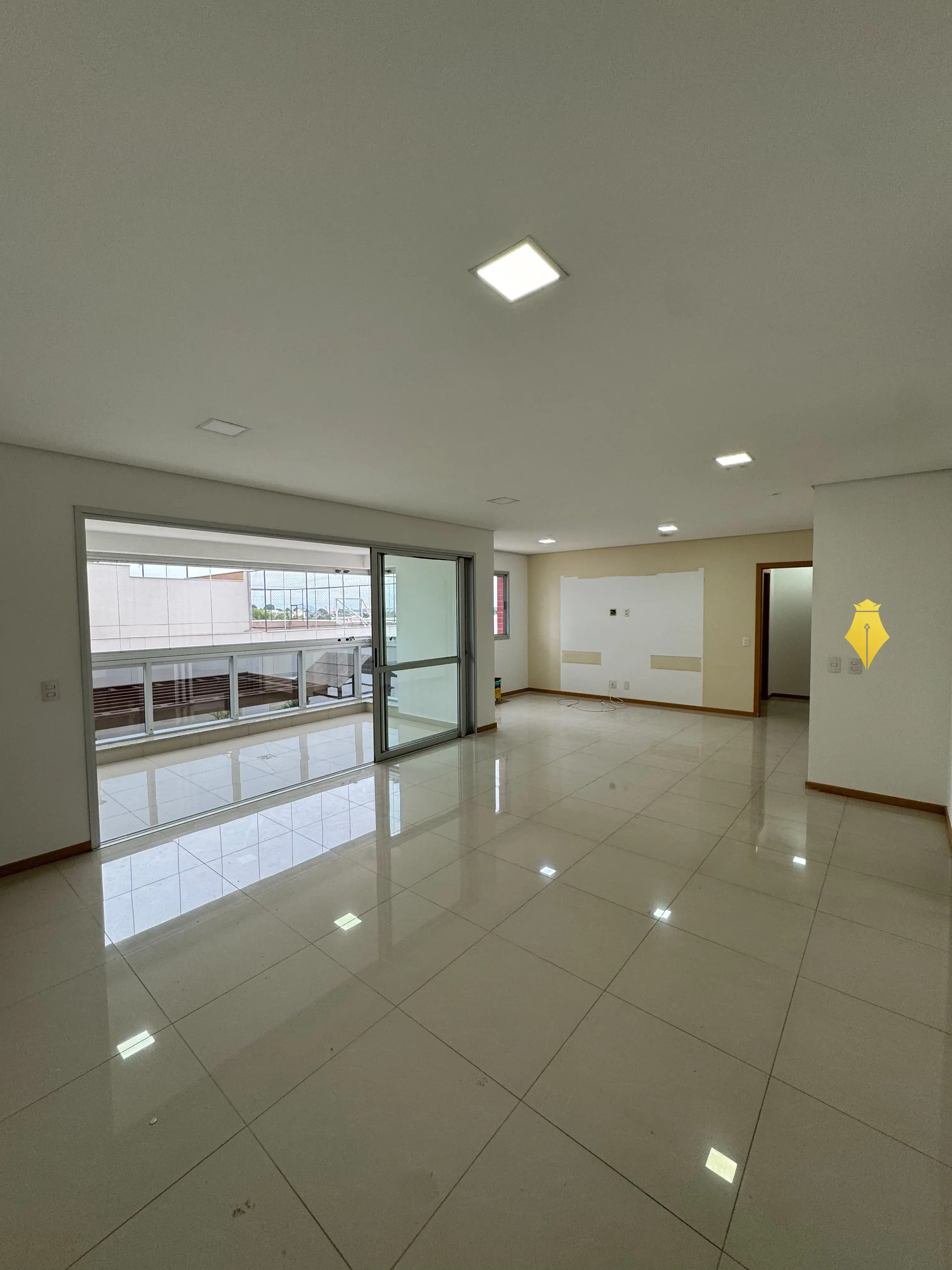 Edifício Le Champ · Apartamento em Jardim Cuiabá, Cuiabá