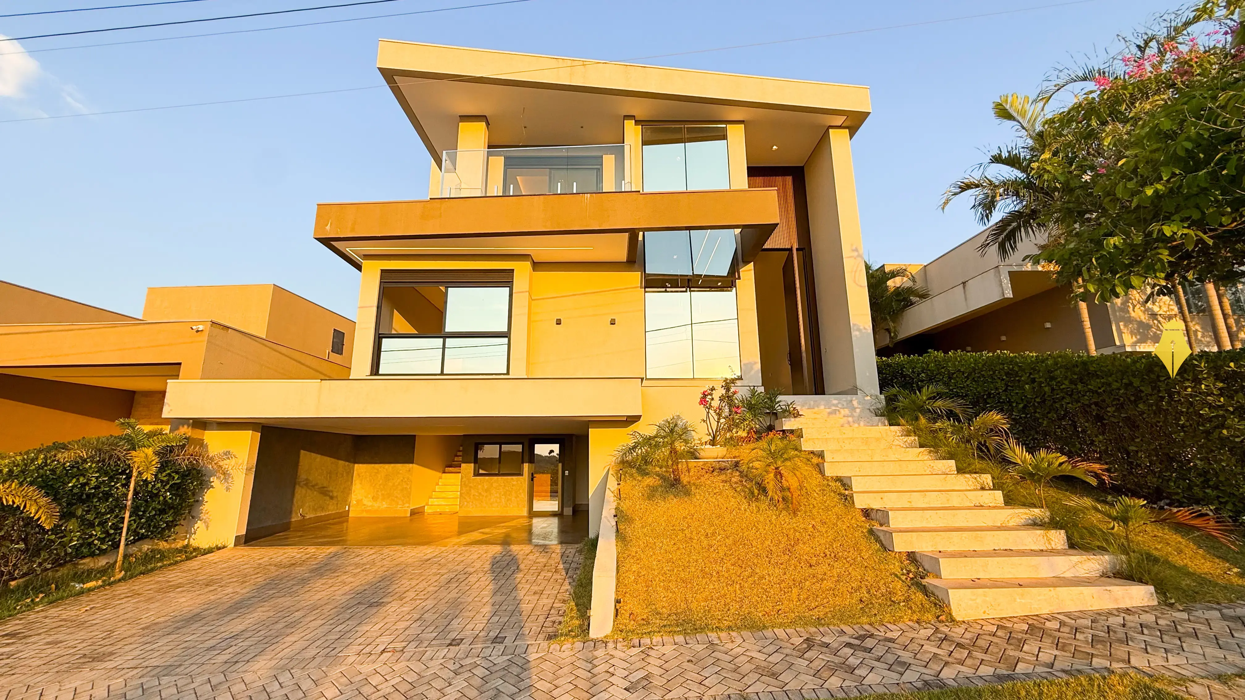 Sobrado Villa Jardim · Condomínio Villa Jardim — imóvel em Cuiabá