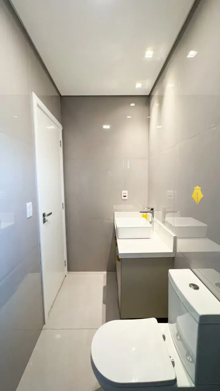 Miniatura 18