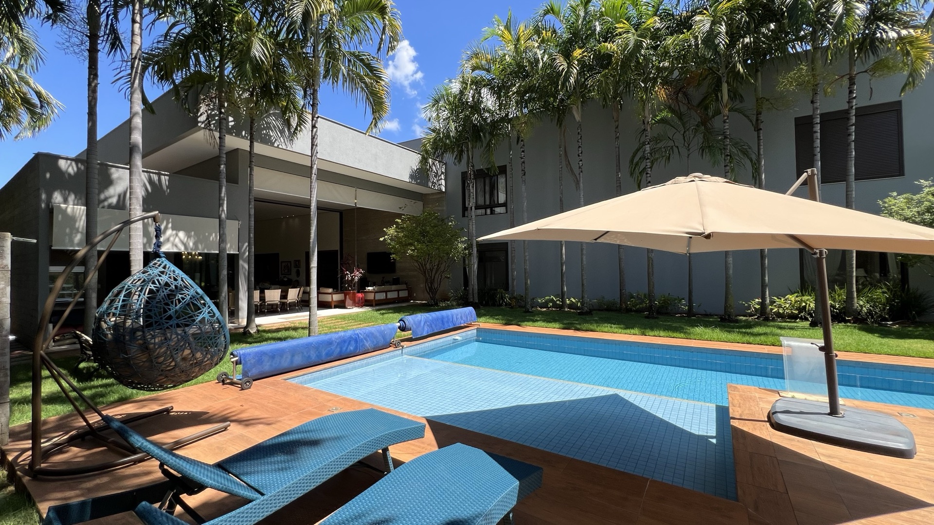 A piscina como protagonista.