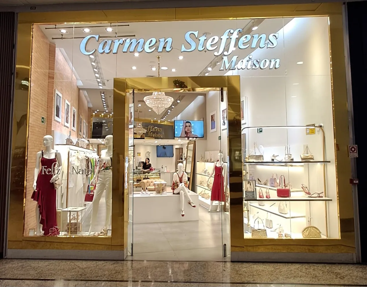 Carmen Steffens